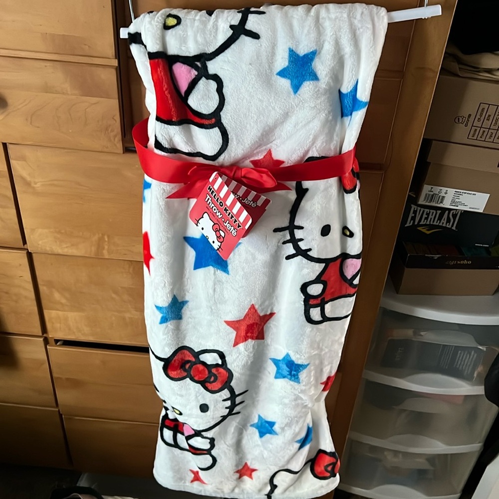 Hello Kitty Balnket